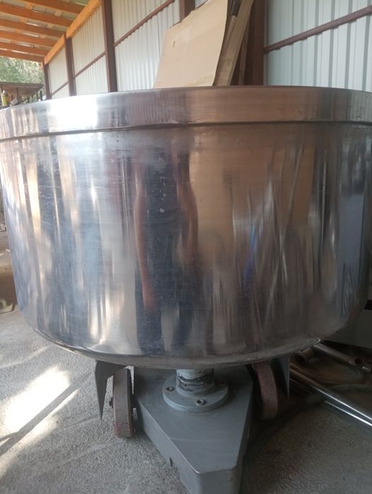 Продам ДЕЖА на 300 литров