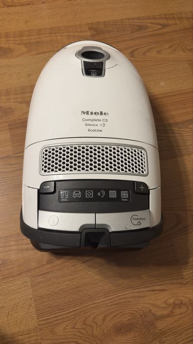 vand aspirator Miele complete C3 defect 150 lei FIX