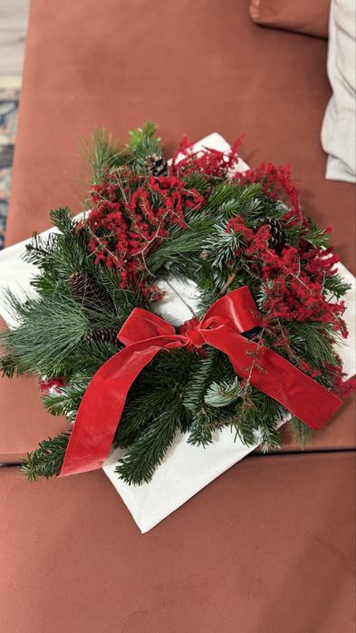 Продам новогодний/ рождественский венок