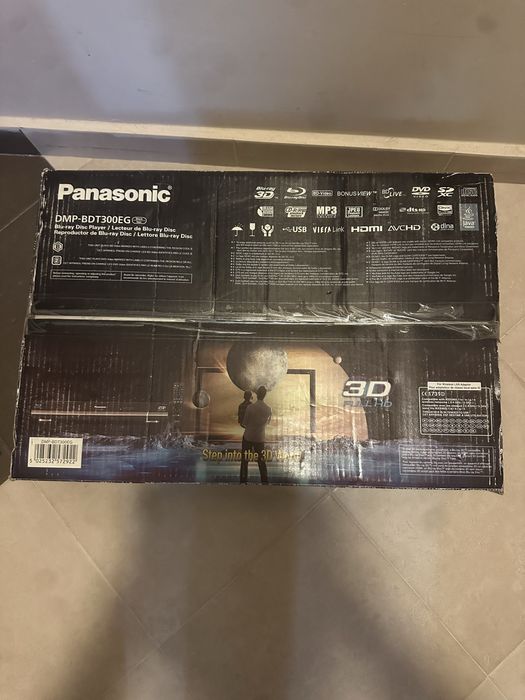 Panasonic DMP-BDT300