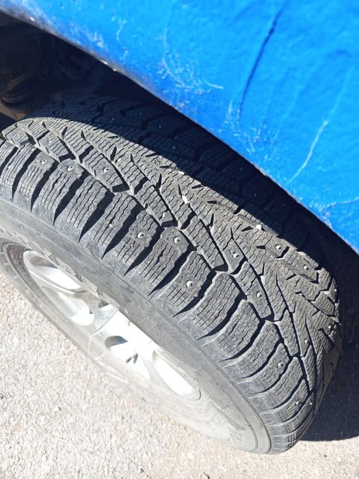 Машина Mitsubishi pajero 2