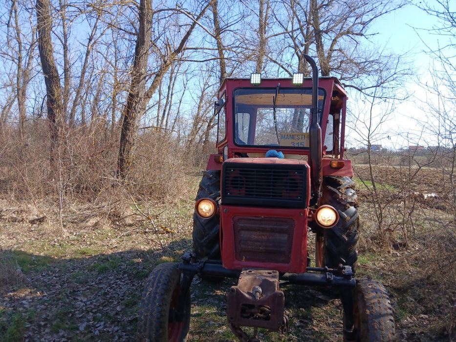 Tractor 445L cu plug si disc