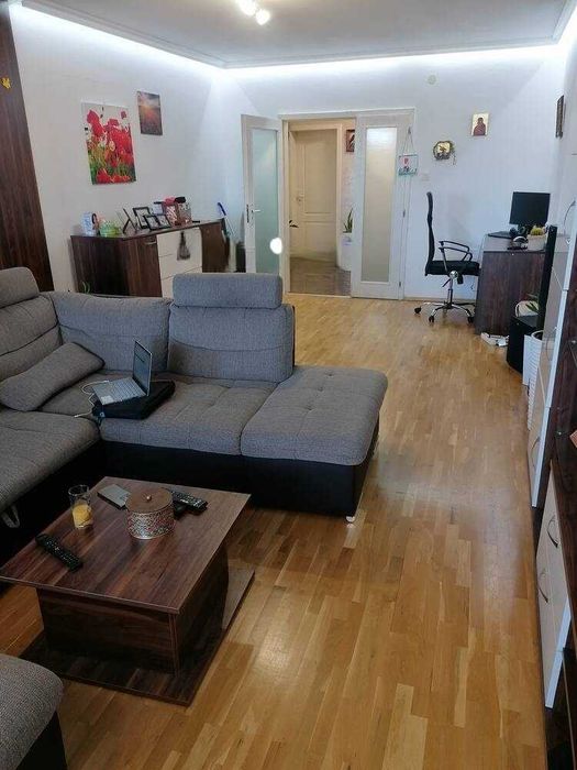 Продава се Тристаен апартамент в Пловдив, Център - 116 кв.м за 1923 €/кв.м - Снимка #13