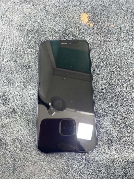 Продам iPhone 12 mini 64 ГБ