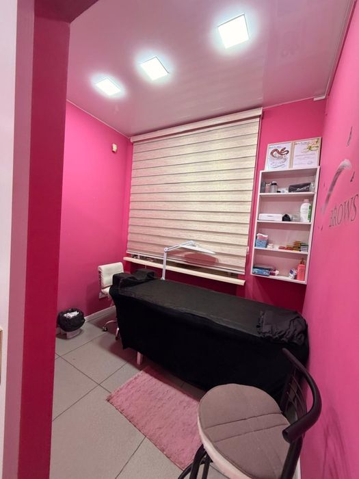 Сдам в аренду салон красоты