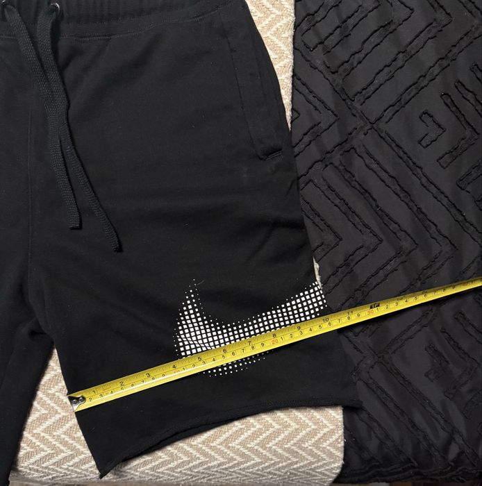 Nike Swoosh къси панталони