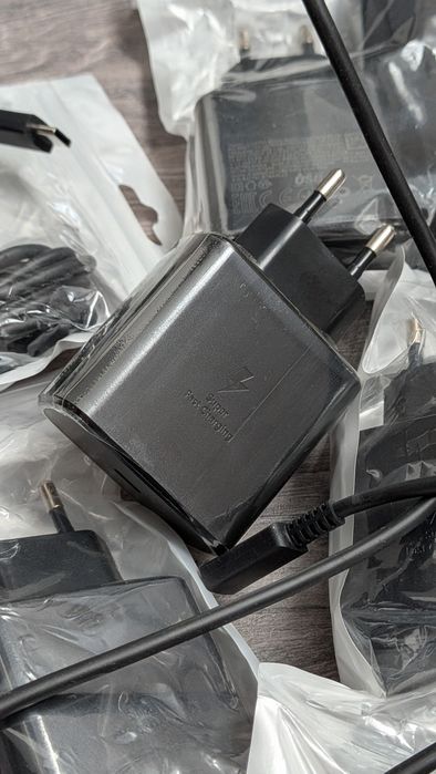 Încărcător Super Fast Charging 45W + Cablu 5A - Nou
