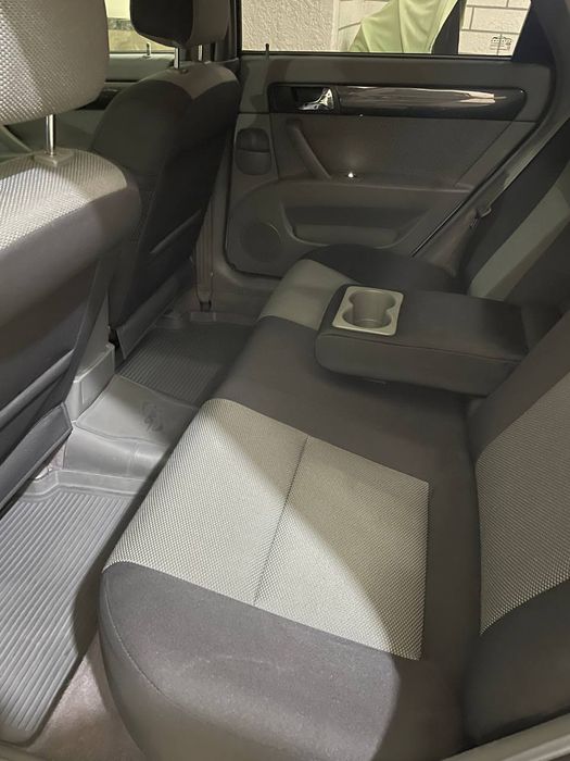 Gentra 3-pozitsiya Elegant plus sotiladi