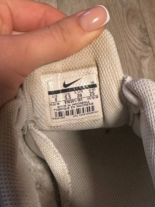 Nike/ Найк маратонки 38, 39 номер