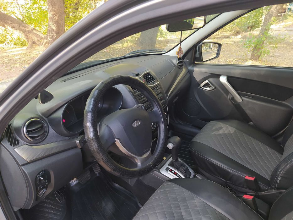 Lada Granta продам