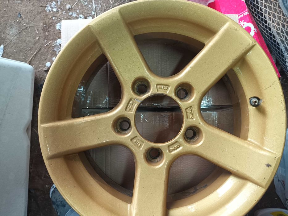 Диски литые нива.