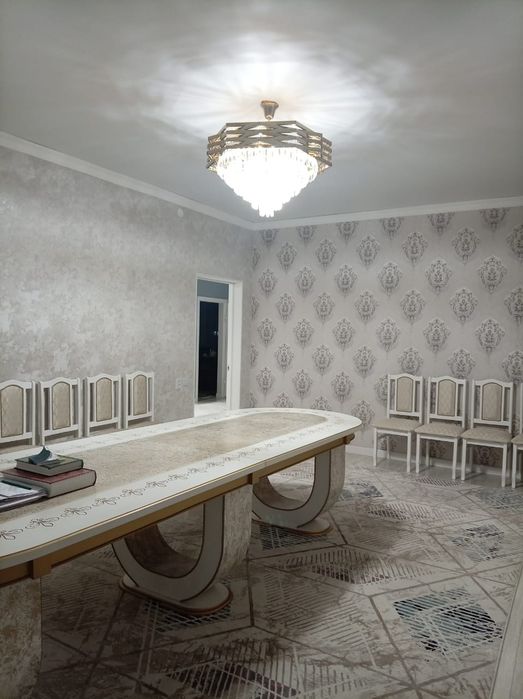 Стол 4,5м  с 20шт. стульями