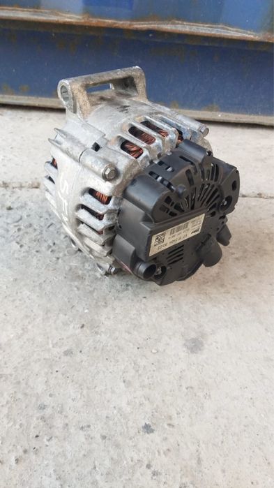 Alternator Peugeot 208 1.6 Benzina 2612380C an 2009 - 2013 Citroen C3