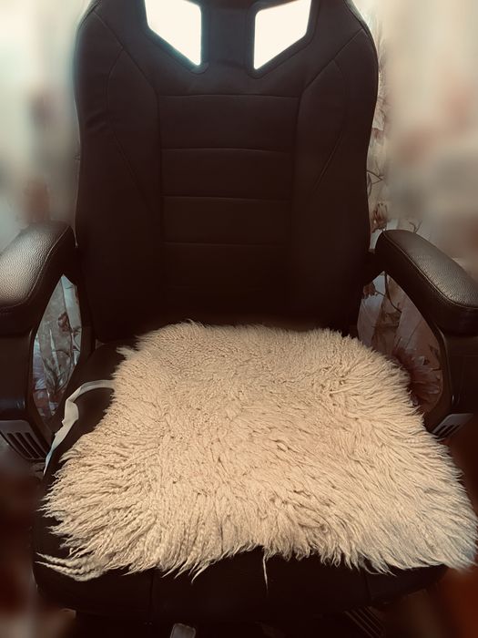 Геймерское гресло, офисное кресло