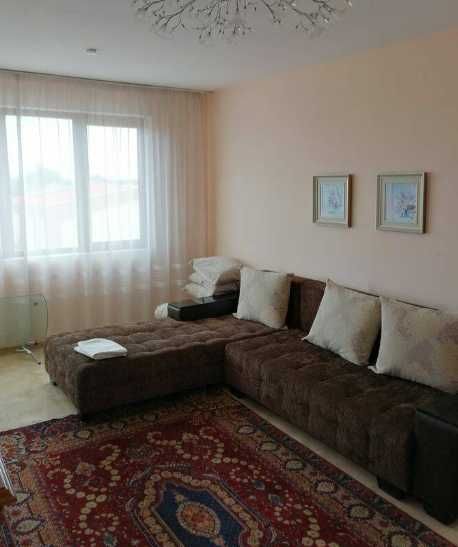 Дава се под наем Тристаен апартамент в Бургас, Изгрев - 90 кв.м за 140.25 € - Снимка #9