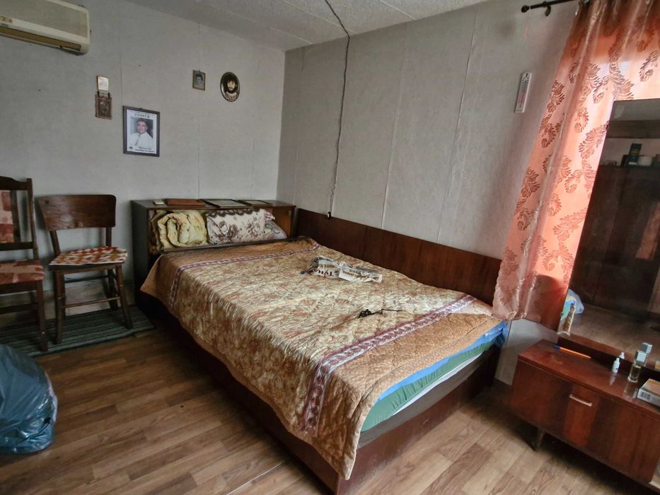 Продава се Къща в Ямбол, Граф Игнатиев - 30 кв.м за 1105 €/кв.м - Снимка #4