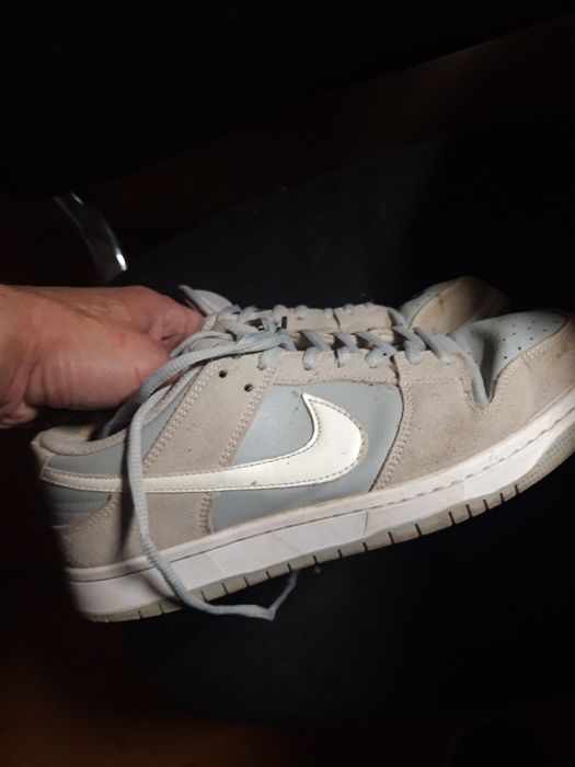 Кроссовки не дорого