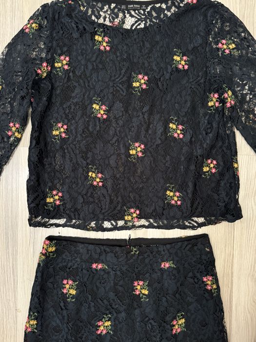 Красив комплект с дантела ZARA