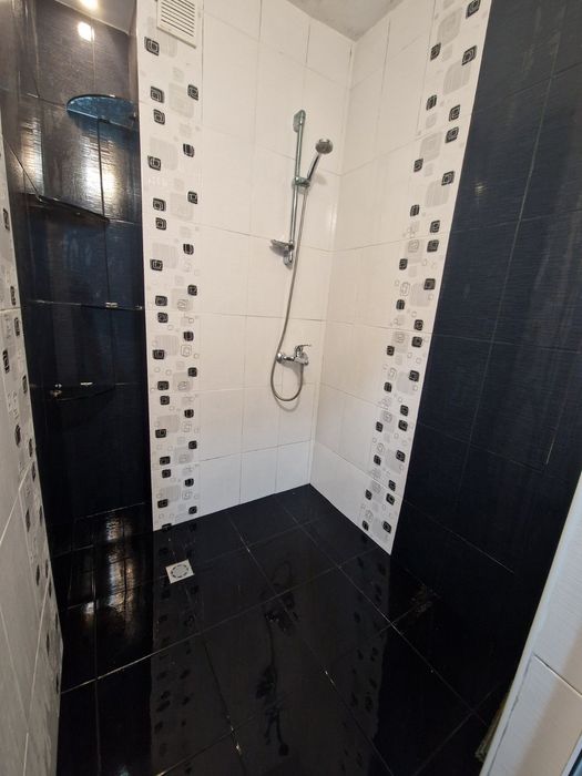 Дава се под наем Тристаен апартамент в Плевен, Идеален център - 80 кв.м за 408 € - Снимка #11