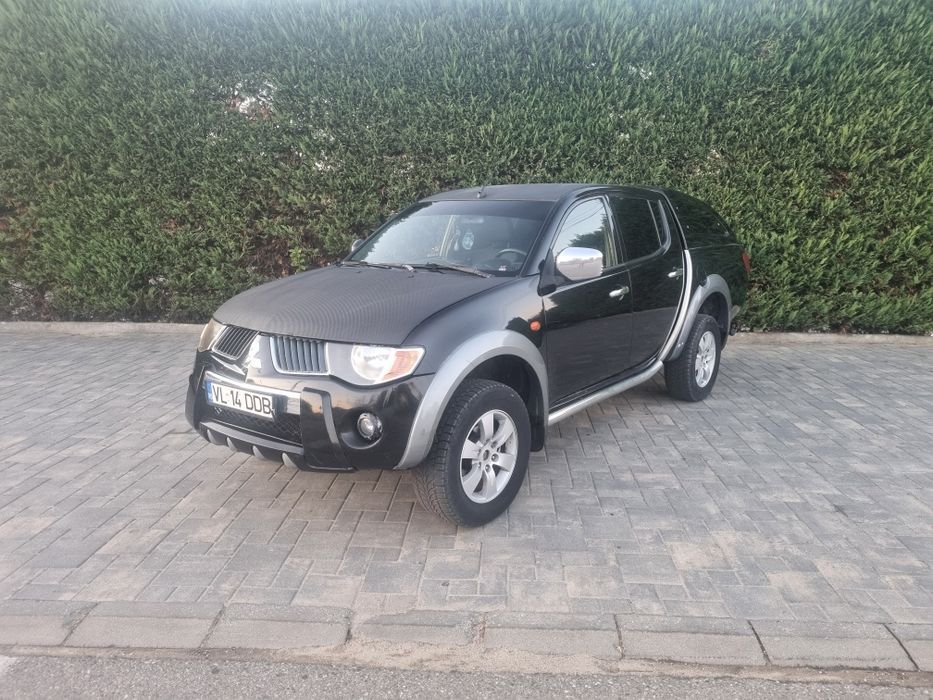 Dezmembrez Mitsubishi l200  2.5 diesel 2006 pana in 2014