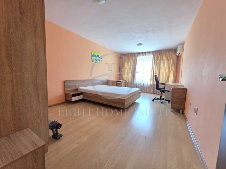 Продава се Тристаен апартамент в Пловдив, Кършияка - 110 кв.м за 2337 €/кв.м - Снимка #7