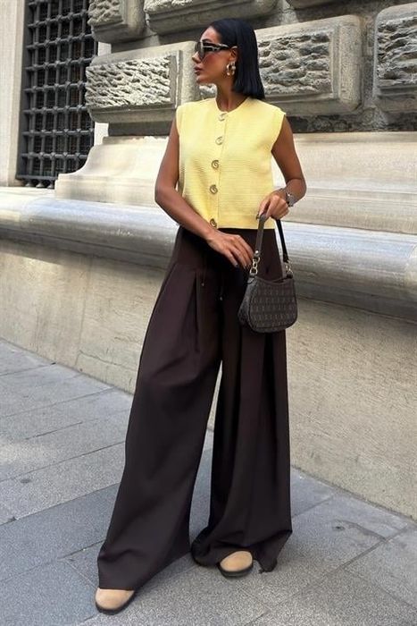 Дамски широк панталон с висока талия – елегантен модел