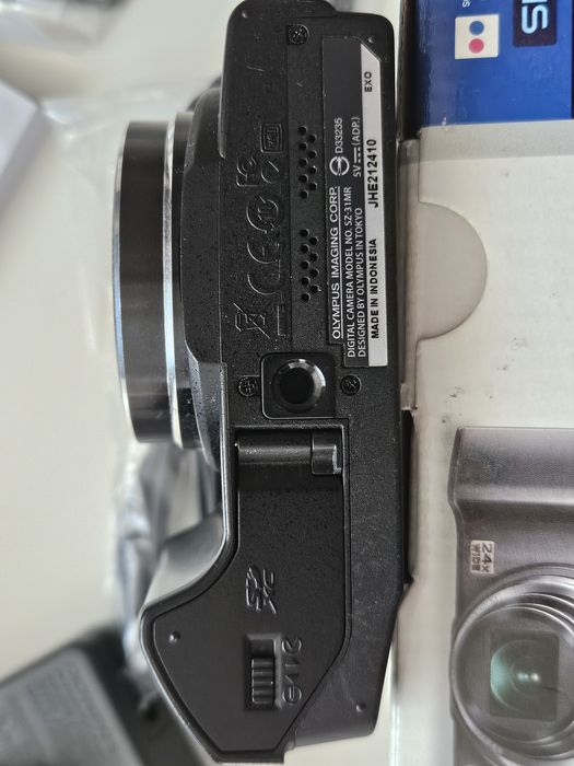Фотоапарат Olympus SZ-31MR