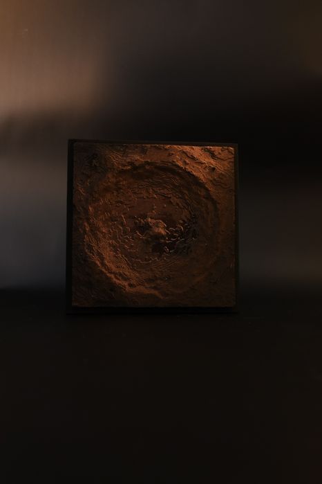 Продам сувенир кратер Тихо