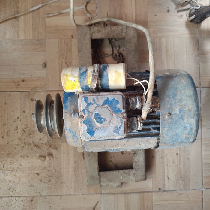 Vând Motor 2.2 kw monofazic