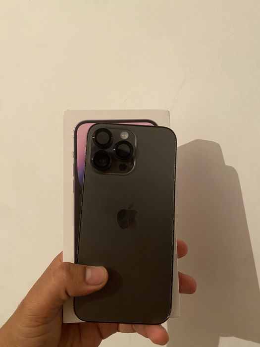 Продается айфон 14 про макс/256