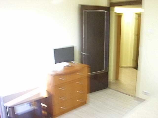 Închiriez garsonieră Drumul Raberei zona Materna/Valea Ialomiței