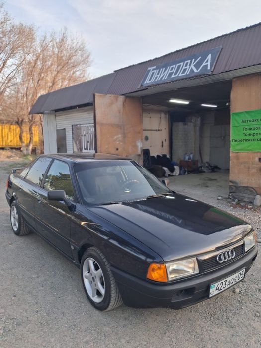 Ауди 80 в хорошем состоянии