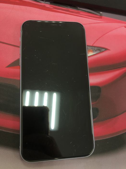 Айфон 11 продам в срочном порядке