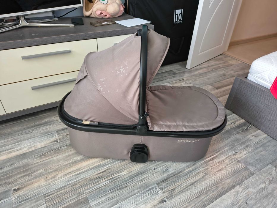 Комбинирана количка 3в1 Chipolino