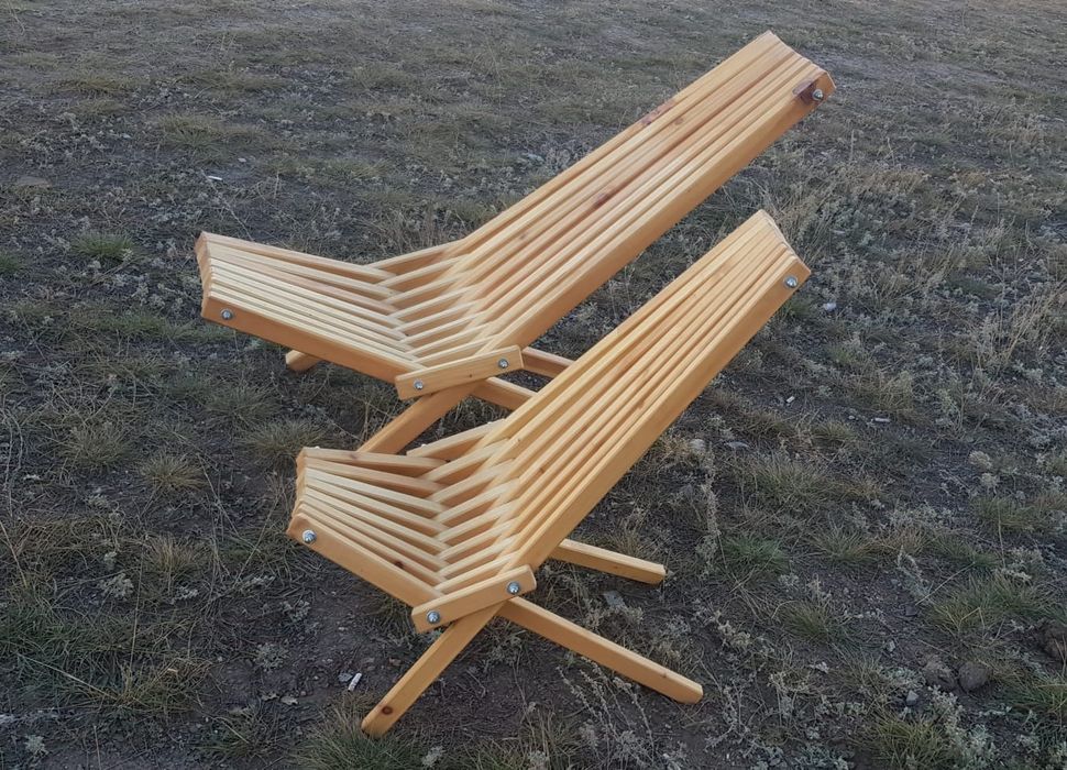 Раскладной деревянный стул