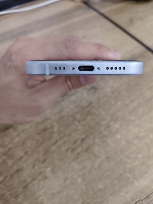 IPhone 15 128gb blue