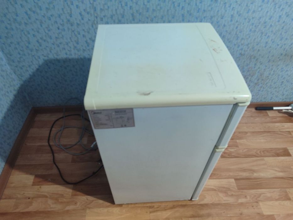 продам холодильник