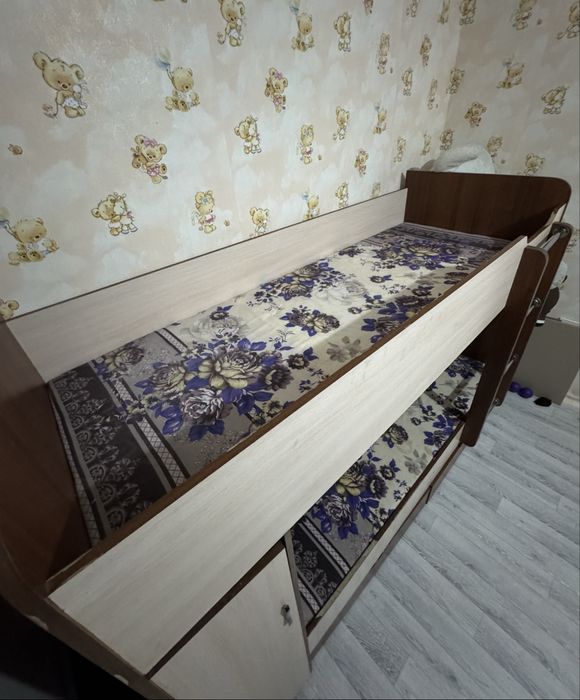 Детская кровать двух ярустная