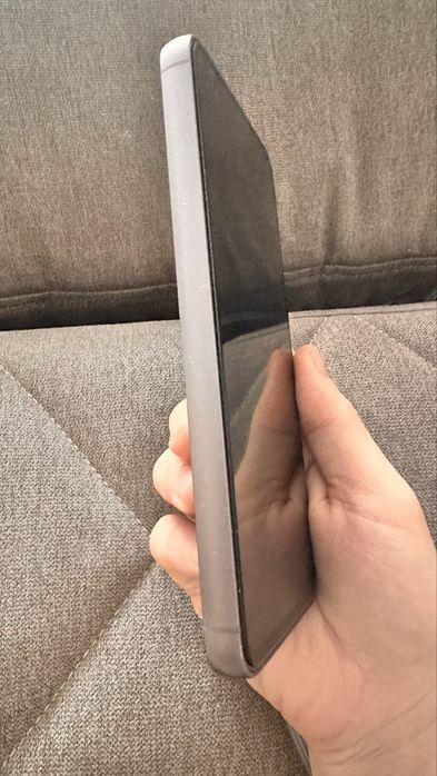 Продам Самсунг S23 Fe 8/256