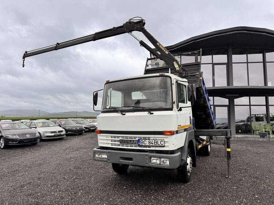 Nissan L70.09 / 7,5 tone / basculabil / macara