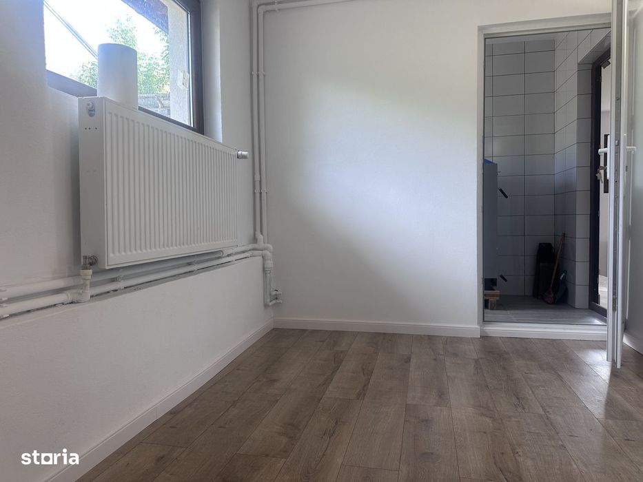 Între dealuri, viță de vie și liniște deplină! Vanzare casa in Prahova