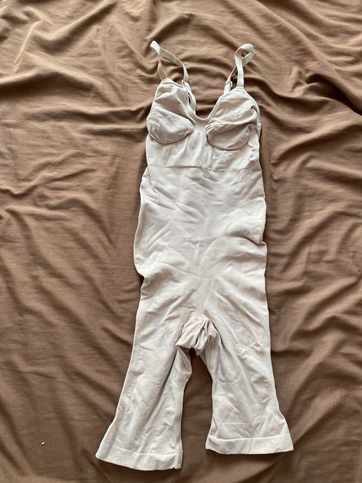 Bodysuit modelator/ ultra compresiv ca nou S/M