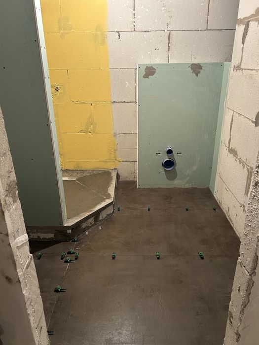 Укладка плитки, кафеля