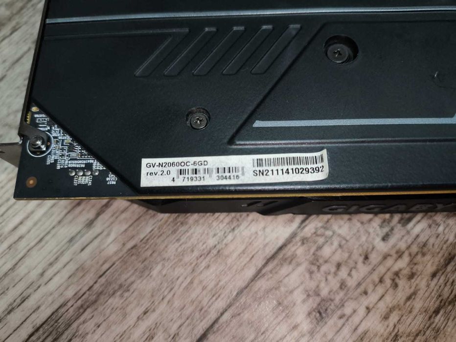 Продам видеокарту RTX 2060