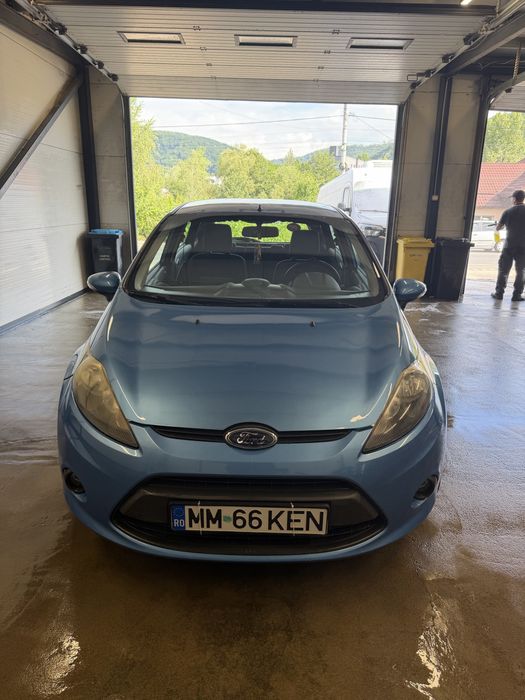 FORD Fiesta 2010