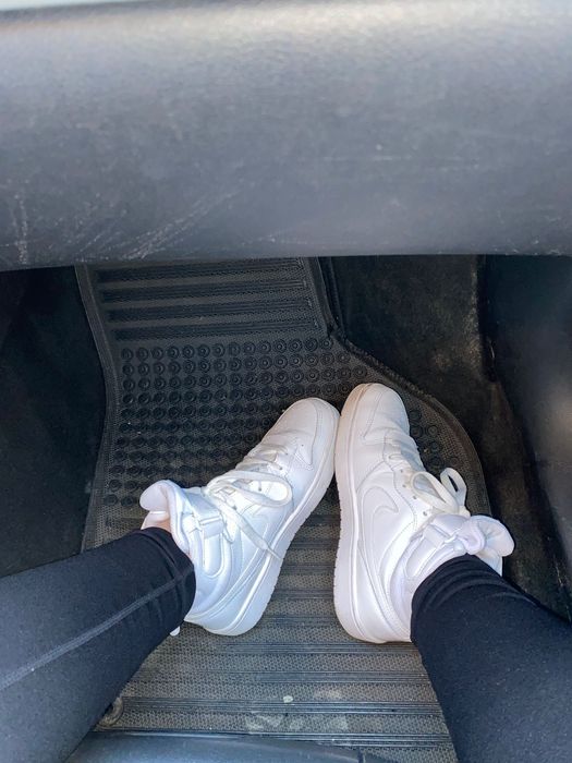 Nike dama alb marimea 37,5