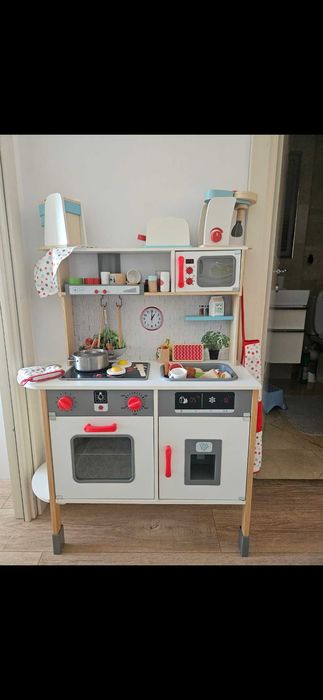 Bucatarie copii cu toate accesoriile 290 lei