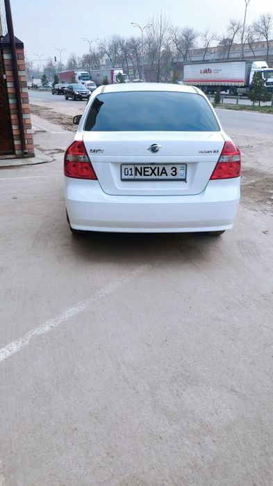 Продаётся Nexia 3