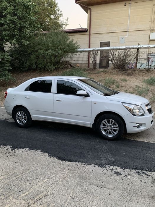 Chevrolet Cobalt 2020 toza