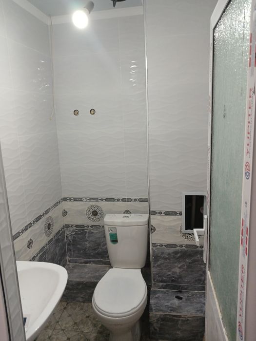 1-mkr institut va Sabr yonida 3xonali uy